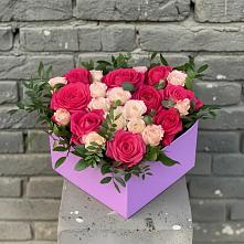 Цветочная композиция из Розы в коробке в Вишневогорске