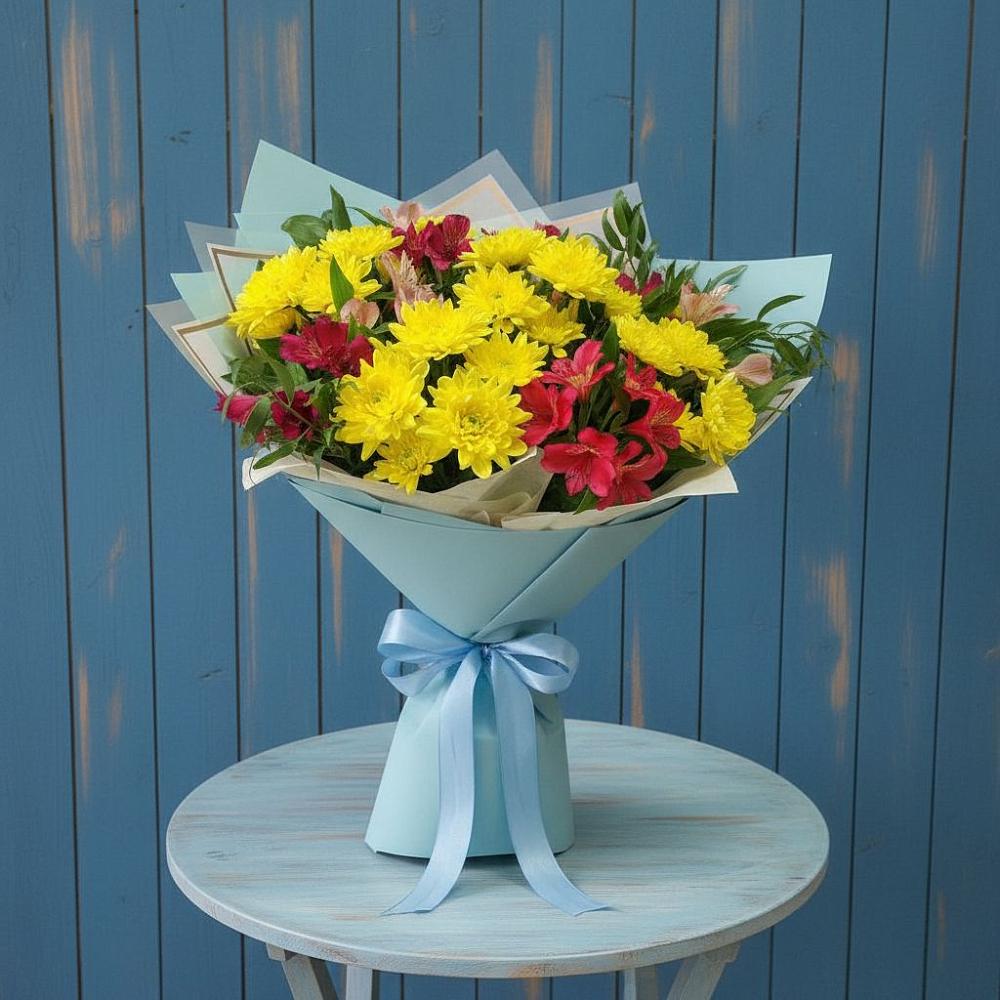 Букет цветов из: Альстромерии и Хризантемы в Вишневогорске