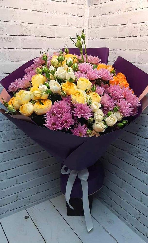 Букет цветов из: Хризантемы и Розы в Вишневогорске