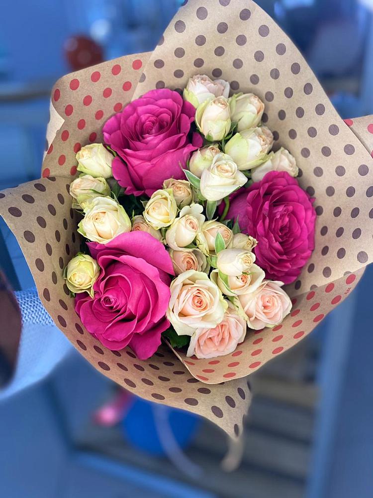 Букет цветов из: Розы в Вишневогорске