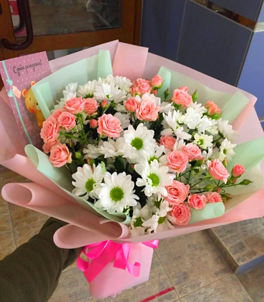 Букет цветов из: Розы и Хризантемы в Вишневогорске