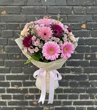 Букет цветов из:  Герберы и Хризантемы #REPLACE_PRED# Вишневогорске